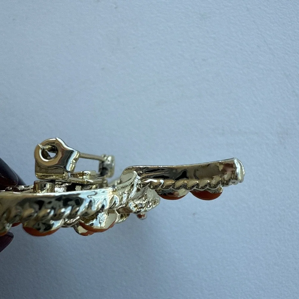 Vintage Gerry's Peace Dove Brooch or Pendant 1.94